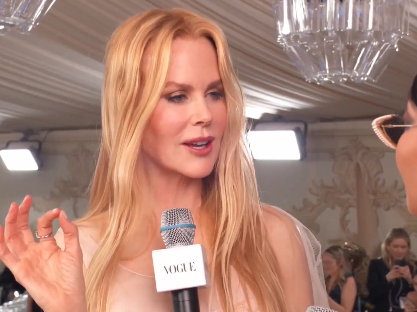 Nicole Kidman on Wearing Her Chanel N°5 Dress 25 Years Later